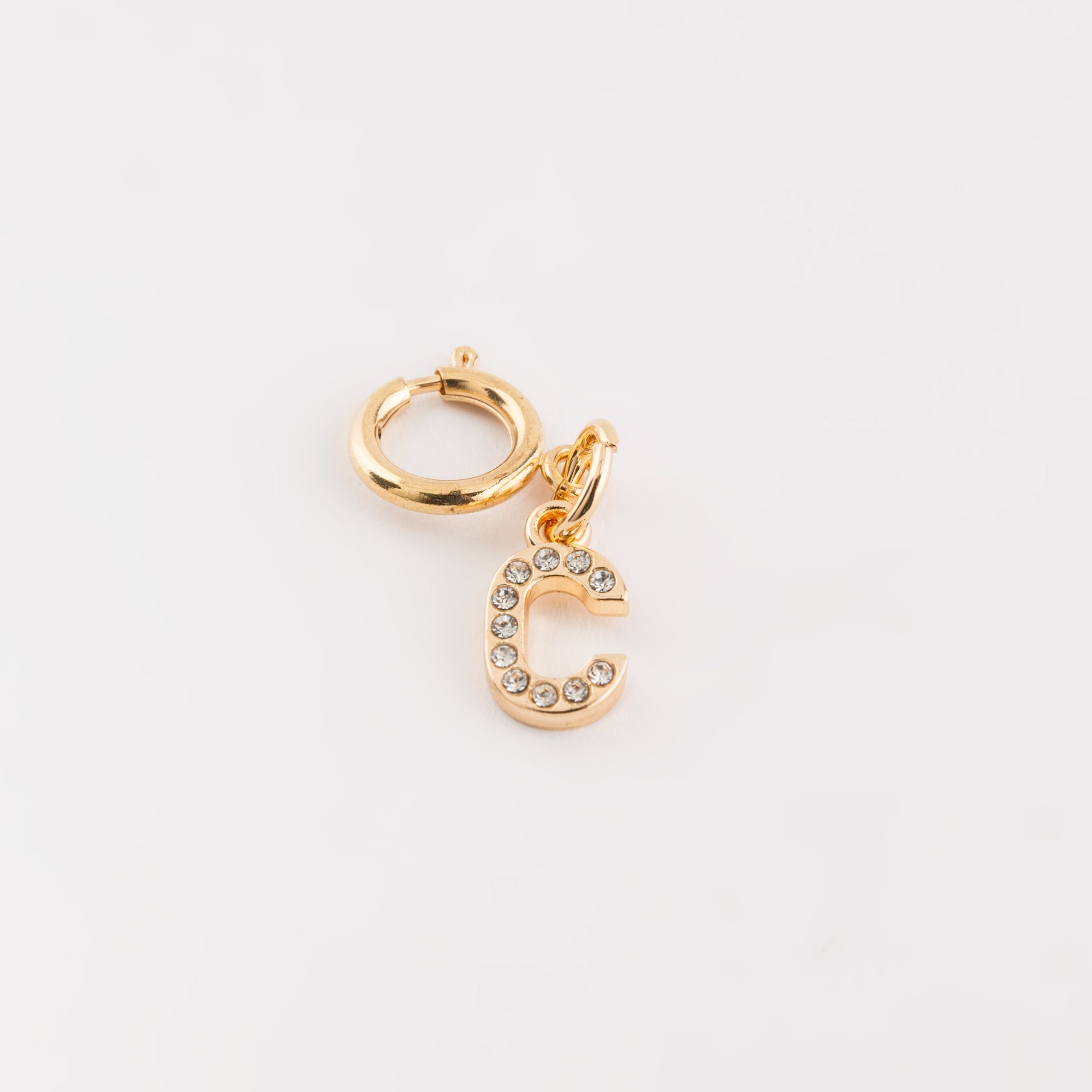 Carpisa Croatia – Lucy letters - Charm Woman – AAB13603542 – Image 2 |k=AAB1360354271101_01_basechild_2a039047-d27b-4d4d-8754-c9815668163b