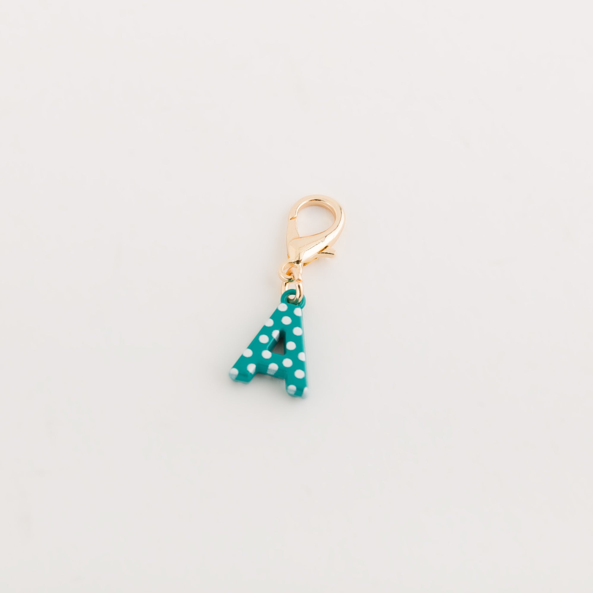 Carpisa Hrvatska – Poa letters - Women's Charm – AAD47501446 – Image 1