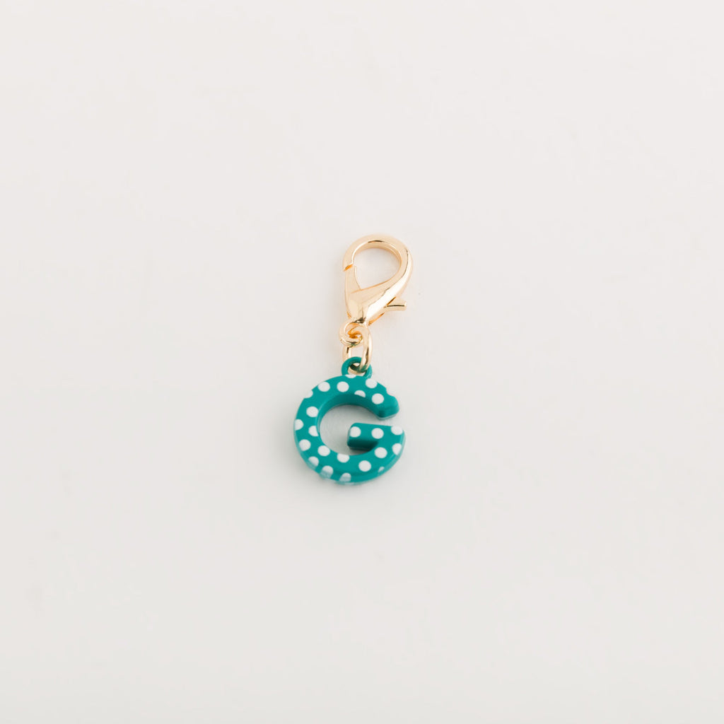 Carpisa Hrvatska – Poa letters - Women's Charm – AAD47507446 – Image 1
