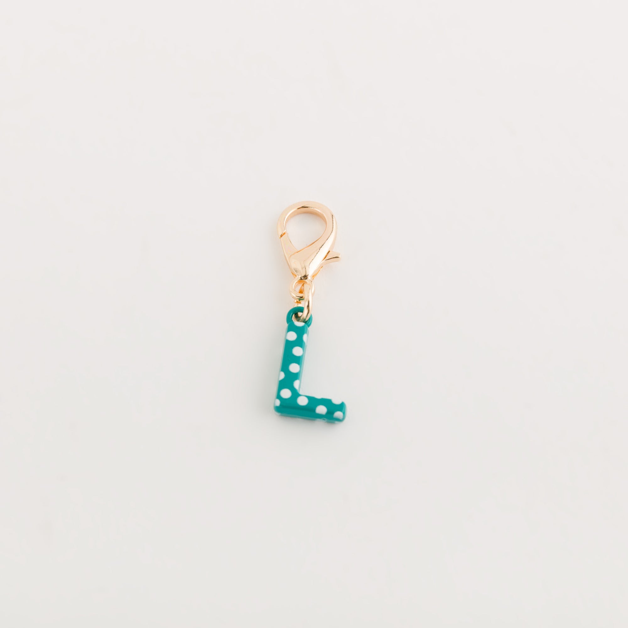 Carpisa Hrvatska – Poa letters - Women's Charm – AAD47512446 – Image 1
