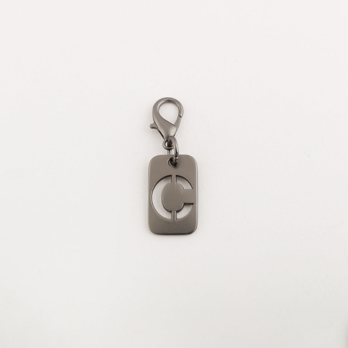 Carpisa Hrvatska – Milo pendant go - Charm – Gunmetal – AAD79403546 – Image 1