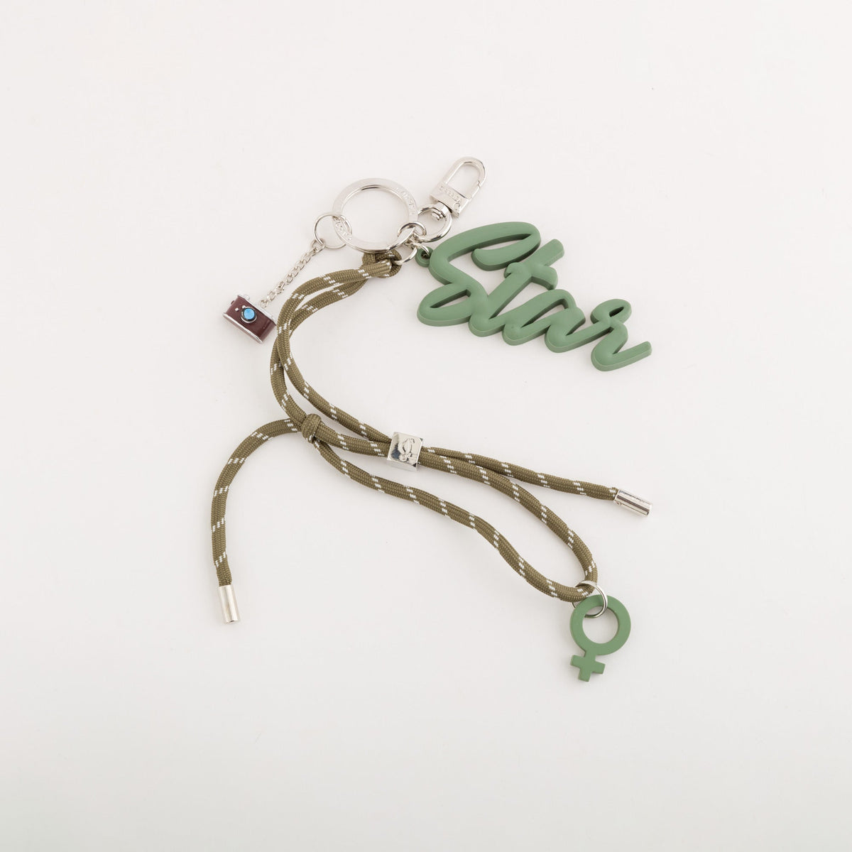 Carpisa Hrvatska â€“ Girl power keychain - Women's keychain â€“ Sage Green â€“ AKD48103546 â€“ Image 1