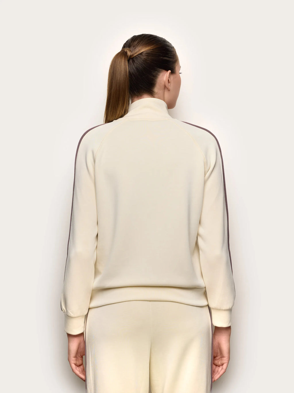 Yamamay Croatia Sweatshirt | AMAD191004_244_04.jpg