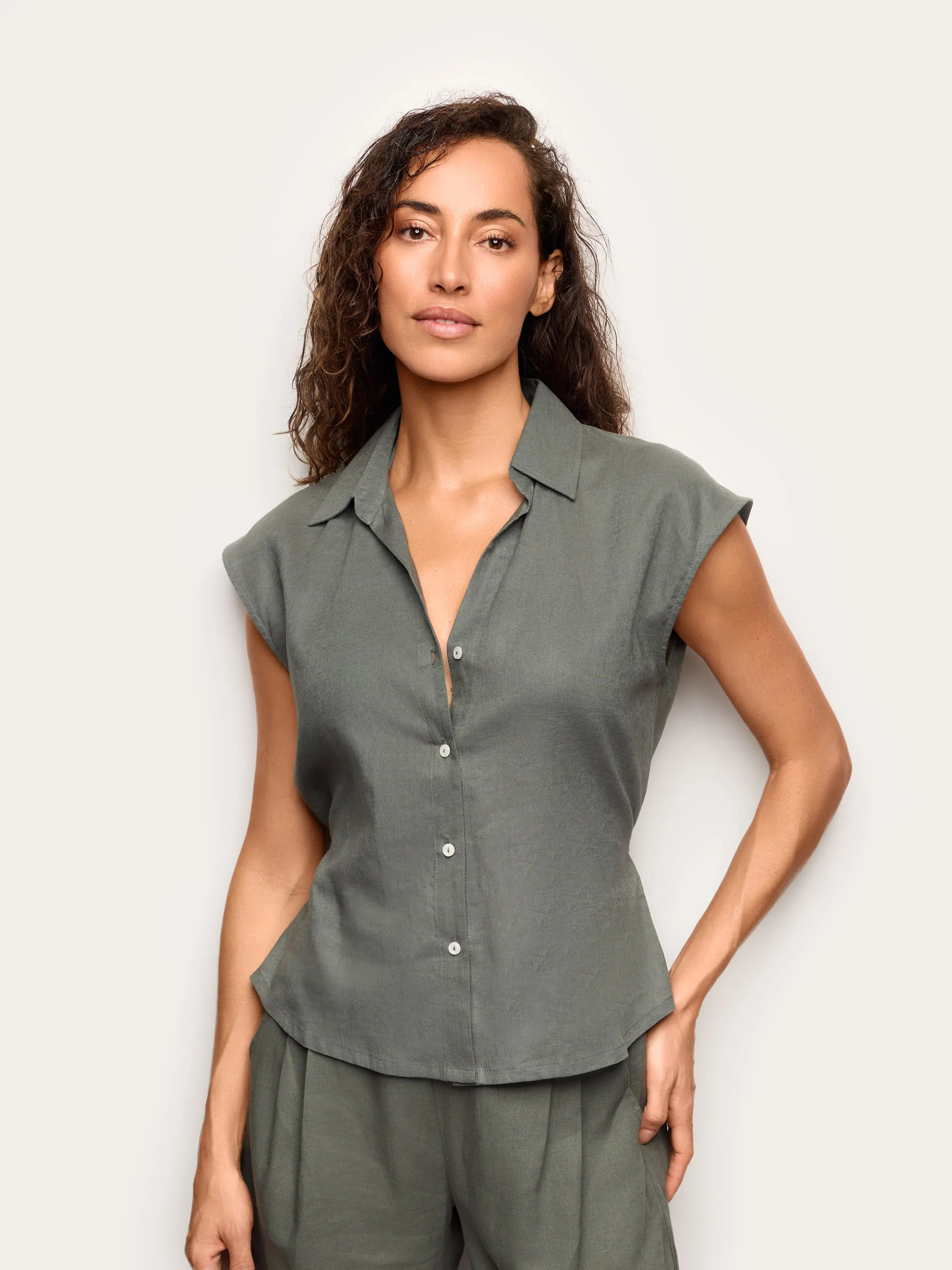 Yamamay Croatia Blouse | AMAD192002_115_01.jpg
