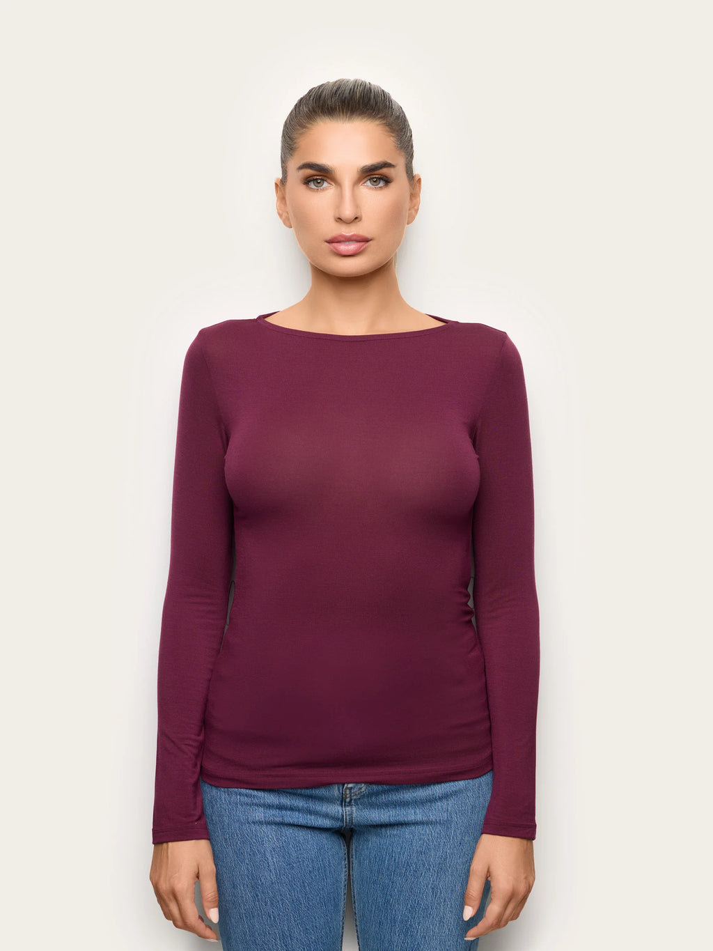 Yamamay Croatia Long-sleeve boat neck T-shirt | AMAD193002837_02_e9339070-74ee-454d-b4e7-a717cbc8dc07.jpg