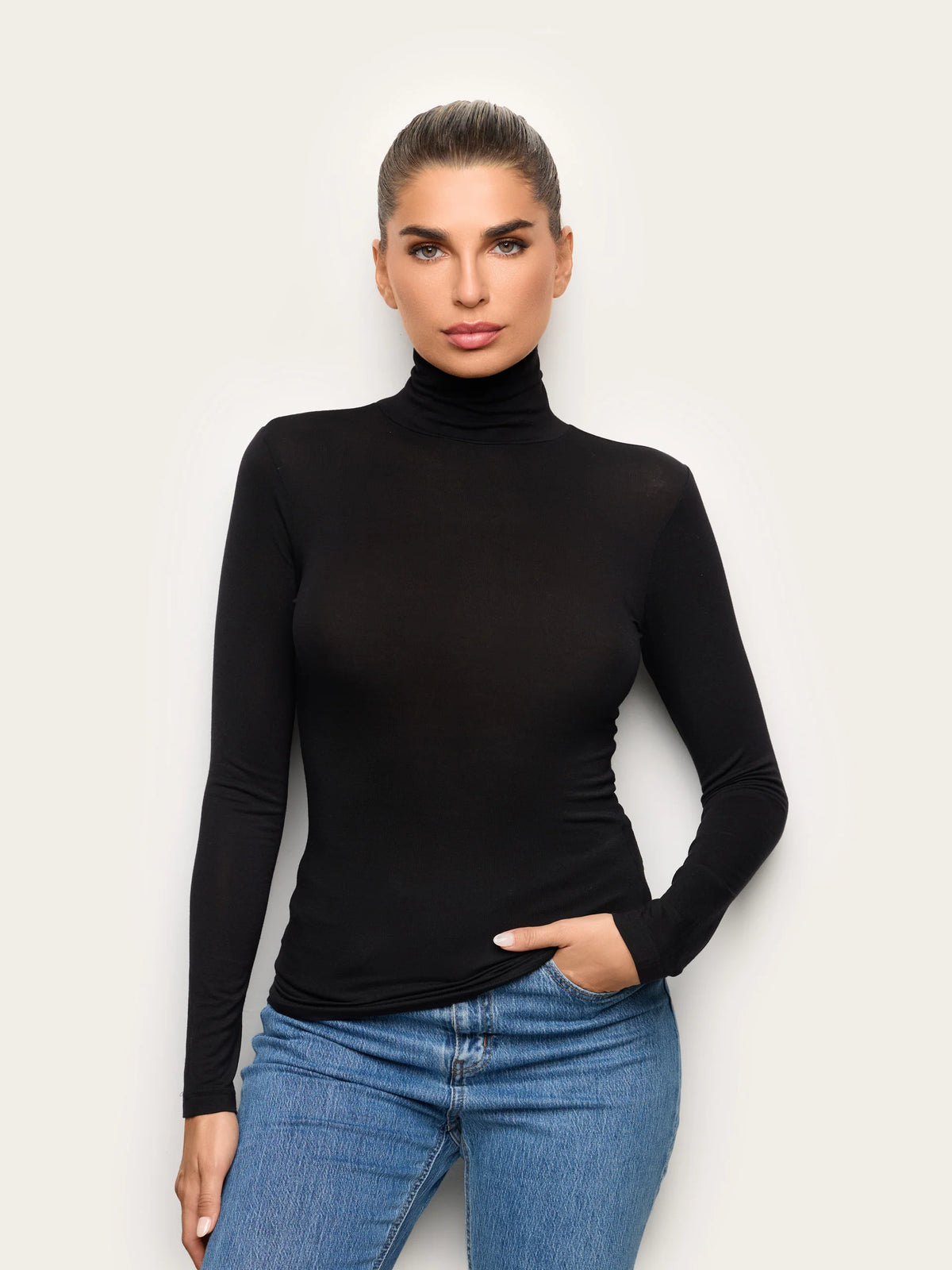 Yamamay Croatia T-shirt | AMAD193003072_01_d34a7f78-878a-4413-9f77-e67d67b69c3f.jpg
