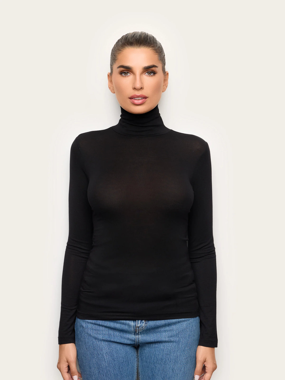 Yamamay Croatia T-shirt | AMAD193003072_02_a69e3f77-4154-4c4a-a9c3-3b5f13255c2d.jpg