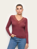 Yamamay Croatia Long-sleeve v neck T-shirt | AMAD193005092_01_731cec34-9bcb-4617-9e70-0d6fca181cd1.jpg