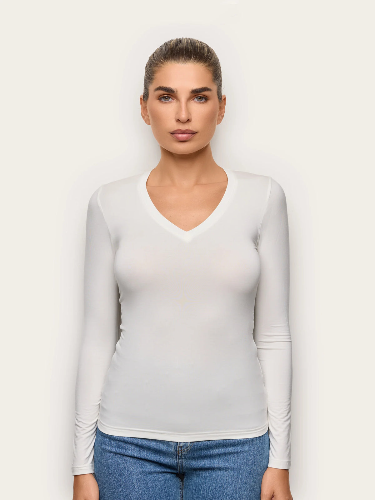 Yamamay Croatia Long-sleeve v neck T-shirt | AMAD193006096_02.jpg
