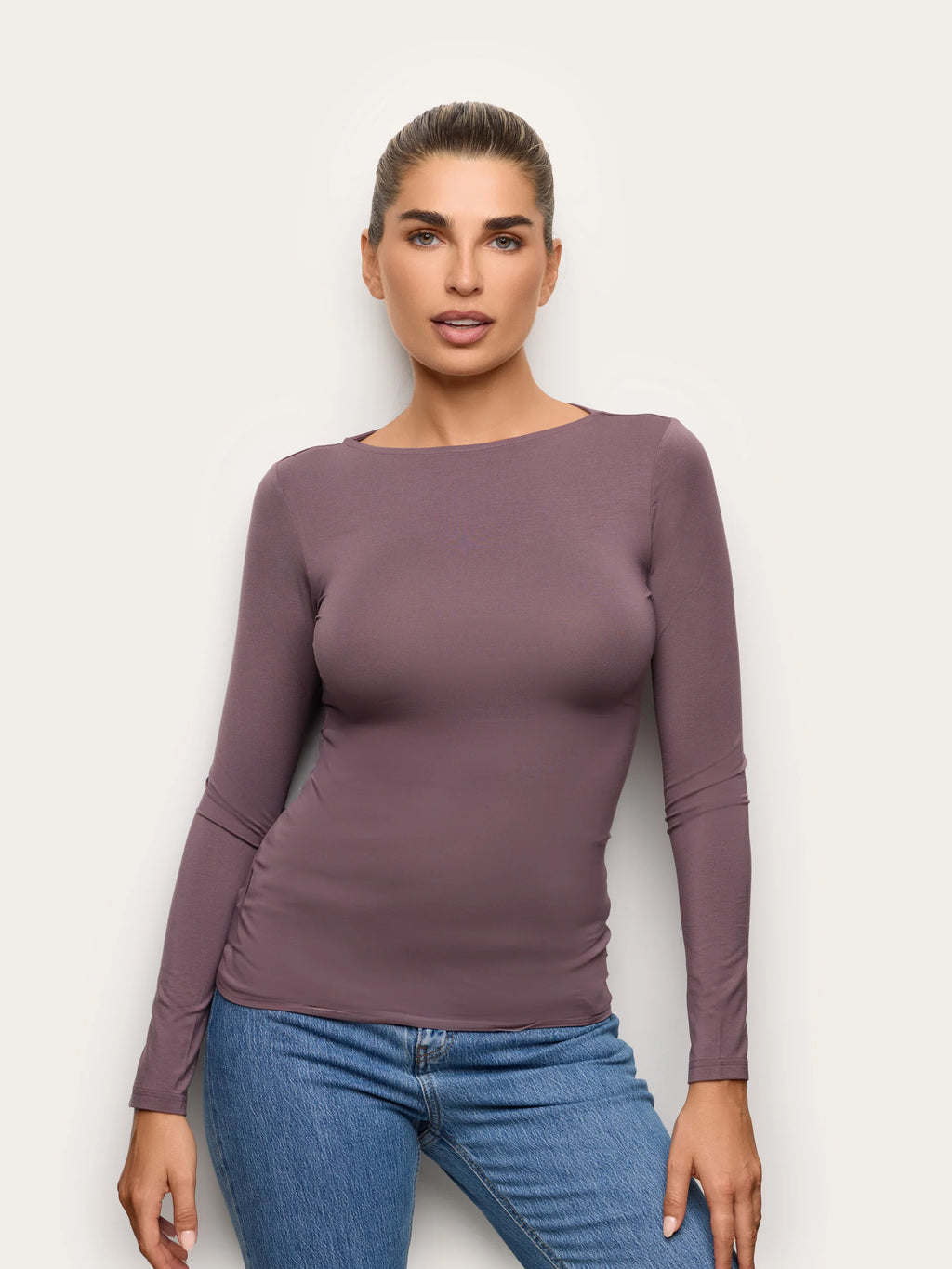 Yamamay Croatia Long-sleeve boat neck T-shirt | AMAD193007063_01.jpg