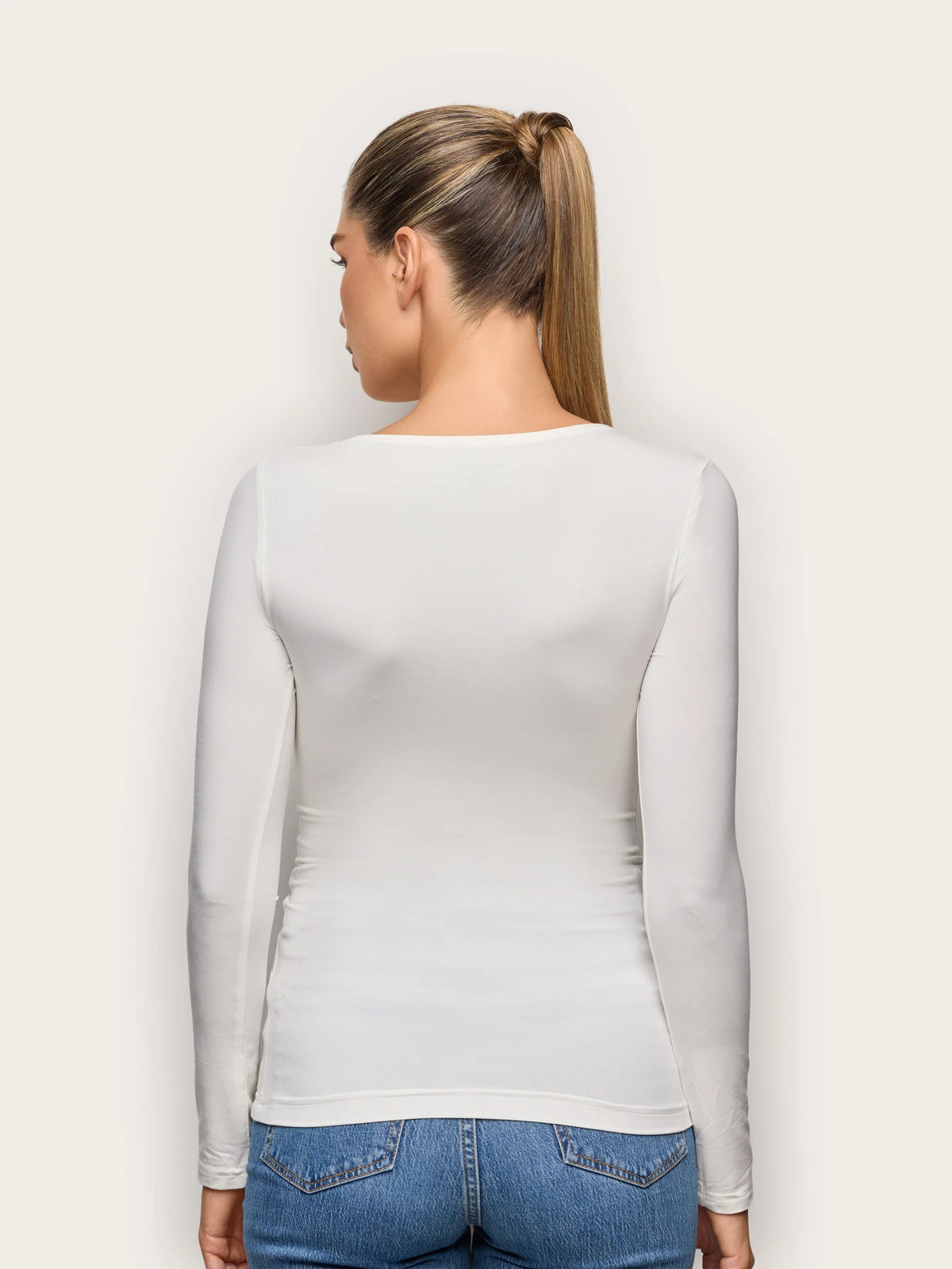 Yamamay Croatia Long-sleeve boat neck T-shirt | AMAD193007096_05.jpg