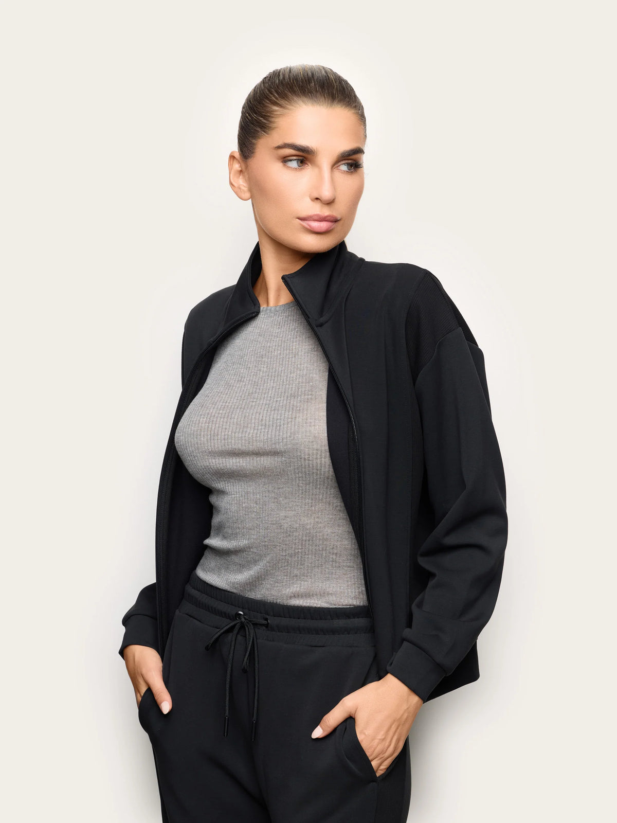 Yamamay Croatia Sweatshirt | AMAD193018072_01_61a262f6-c820-4277-b53c-7fe87956674a.jpg