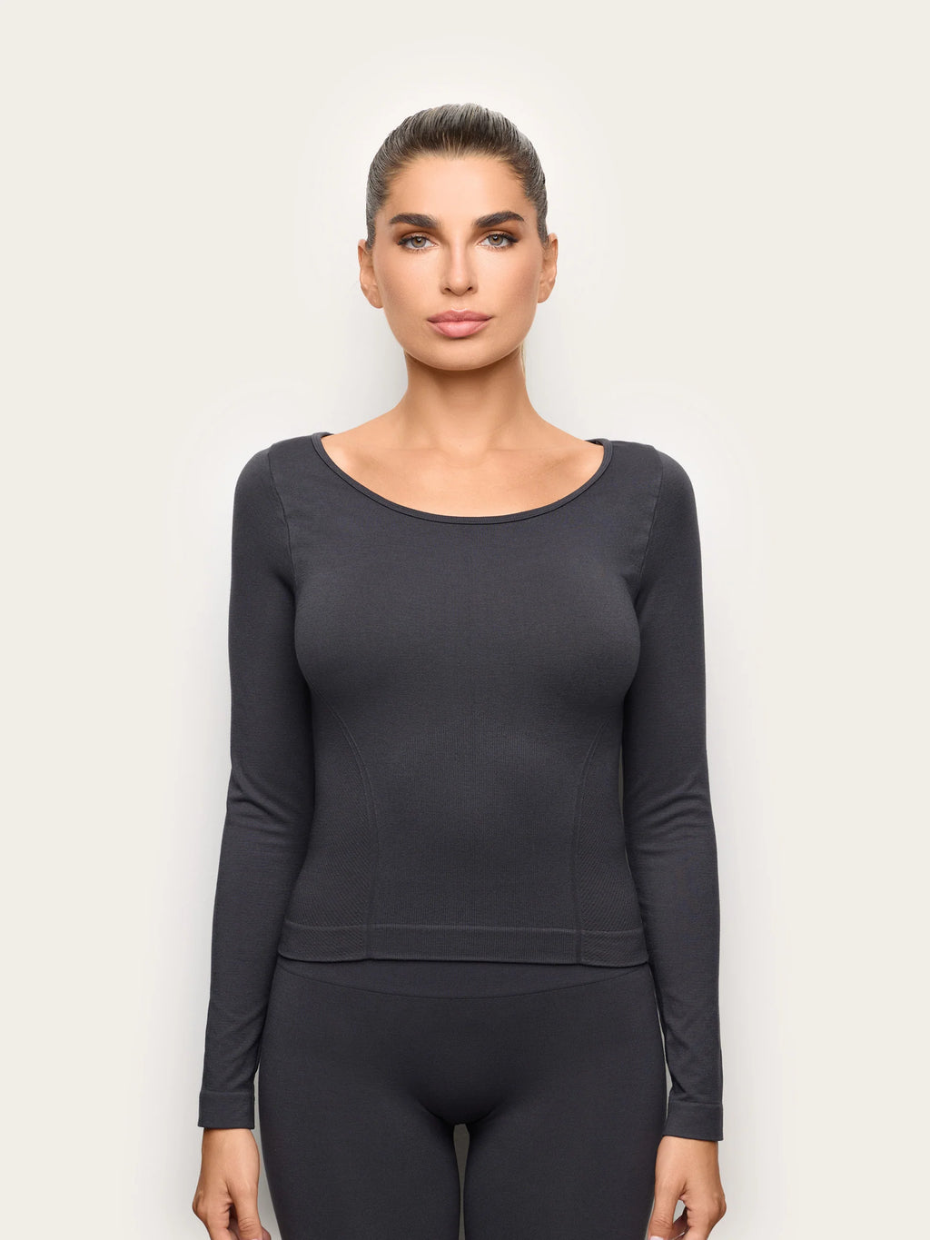 Yamamay Croatia Long-sleeve T-shirt | AMAD193025136_02_10361f89-556c-43f6-b273-7096bdba9d05.jpg