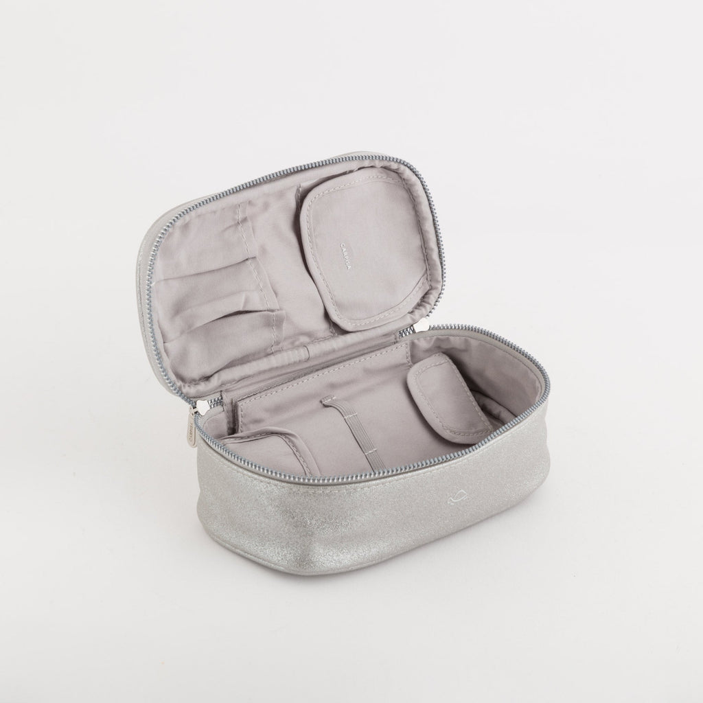 Carpisa Croatia – Shiny accessories - Women's Toiletry Bag – Silver – AND07706545 – Image 2 |k=AND0770654504001_02