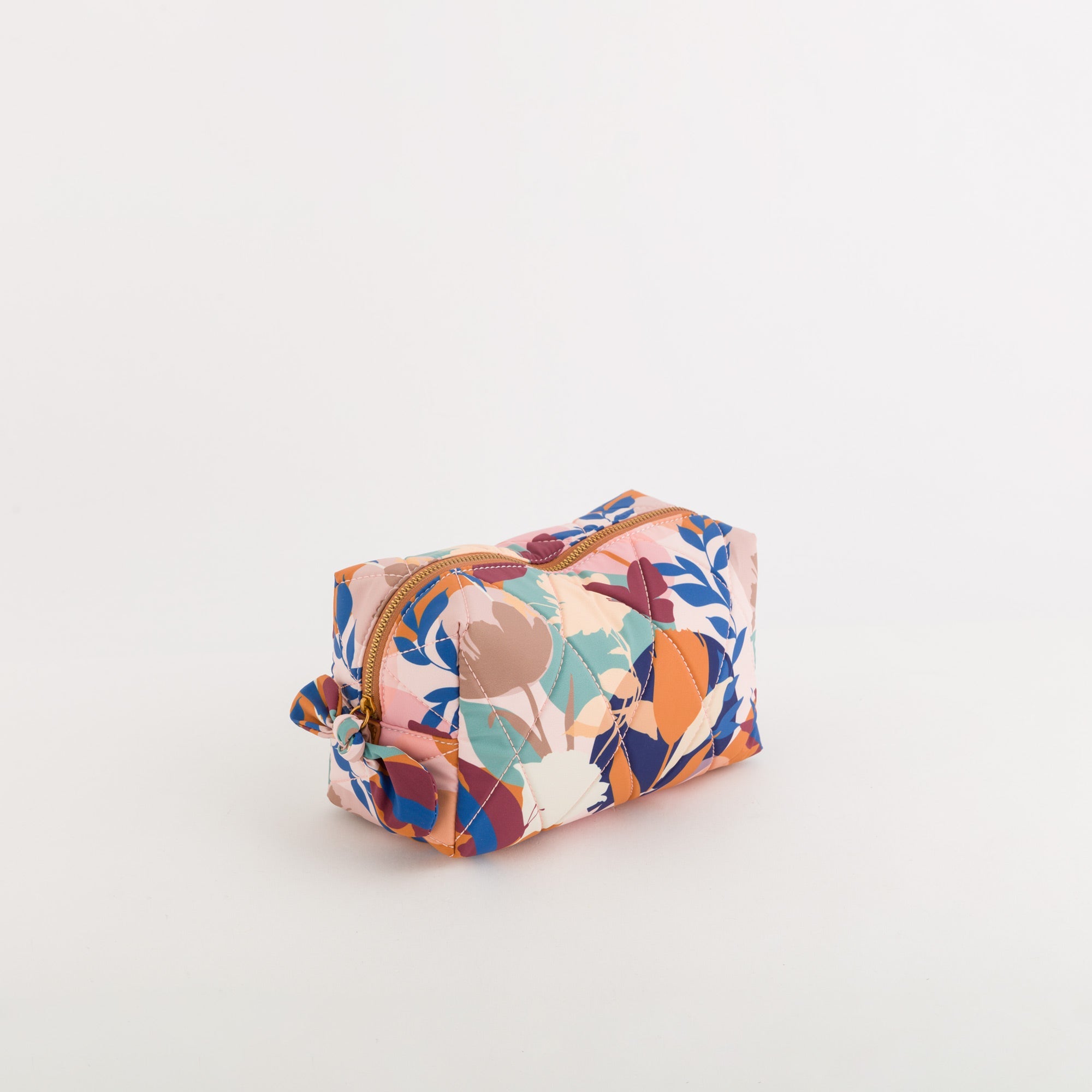 Carpisa Hrvatska – Areta beauty - Women's toiletry bag – Pink/Multicolour – AND38501446 – Image 1