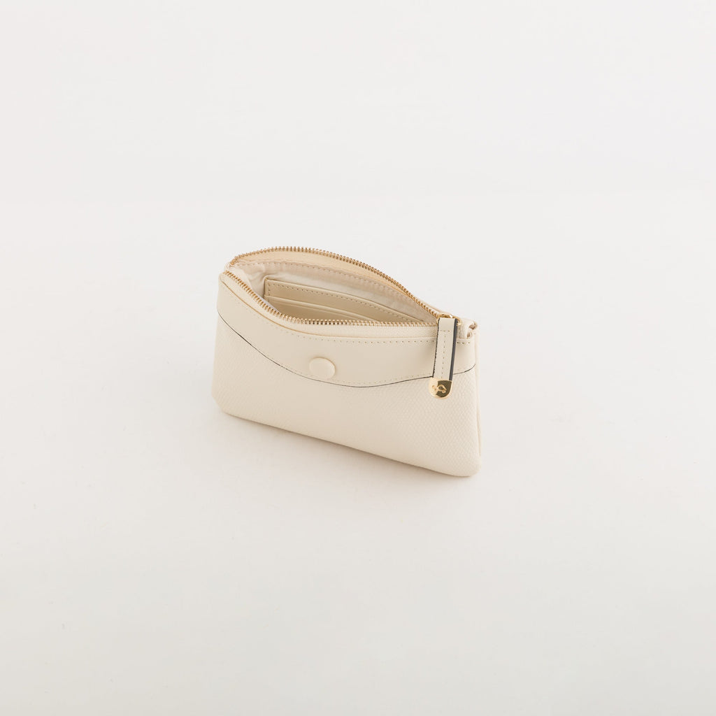 Carpisa Hrvatska – Giada v2 wallet - Women's Coin Purse With Keychain – Butter – APD21005446 – Image 2
