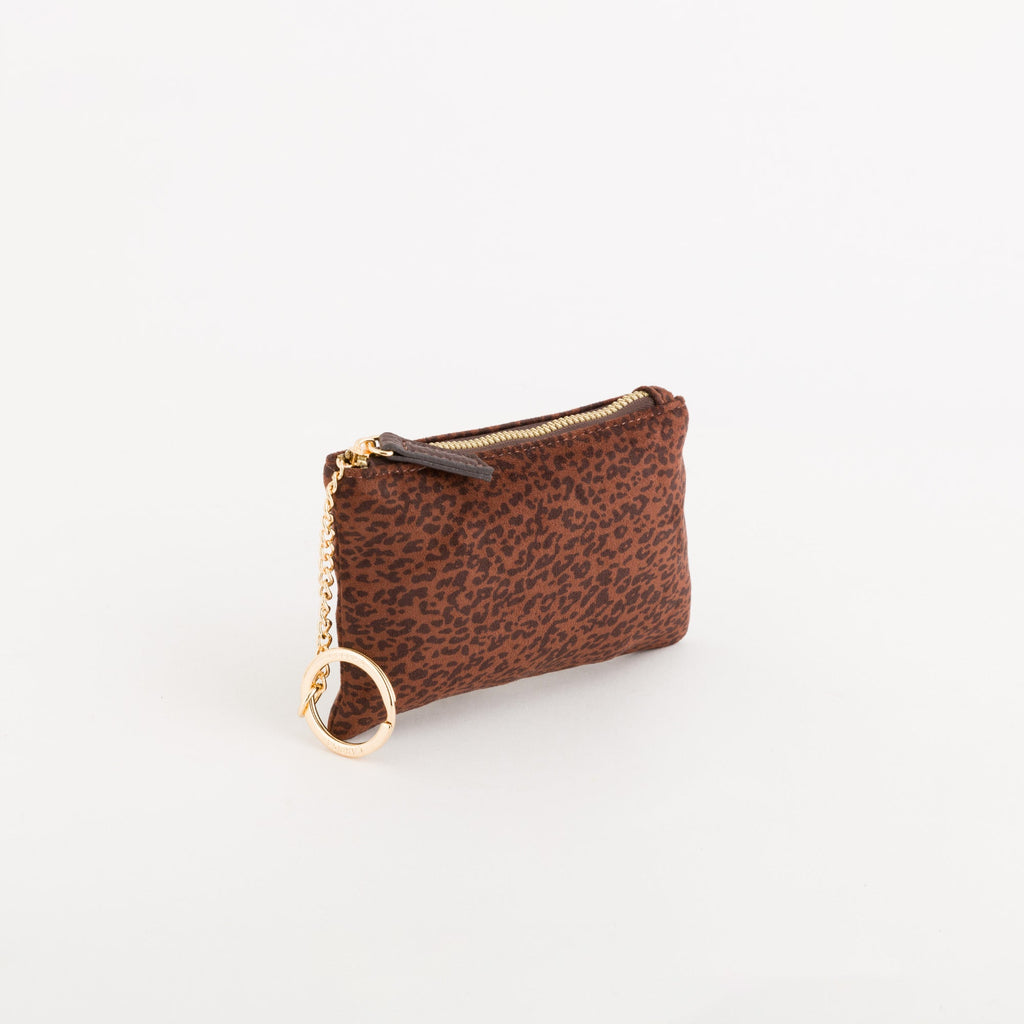 Carpisa Hrvatska â€“ Emily wallet v5 - Women's Coin Purse With Keychain â€“ Chocolate â€“ APD71702546 â€“ Image 1