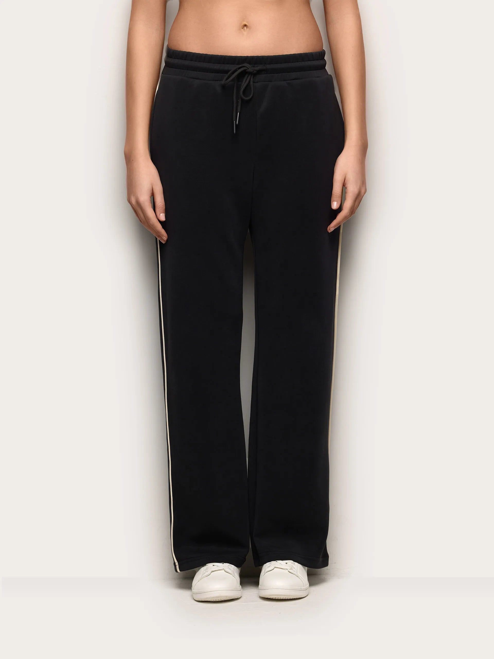 Yamamay Croatia Full-long trousers | APMD191001_072_02.jpg