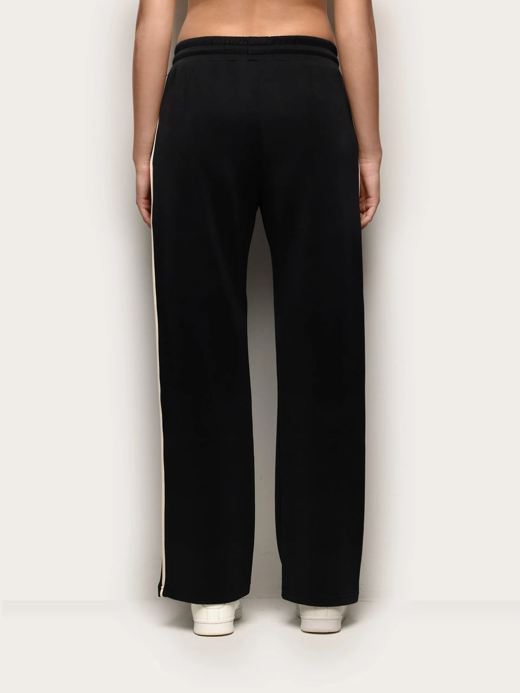 Yamamay Croatia Full-long trousers | APMD191001_072_05.jpg