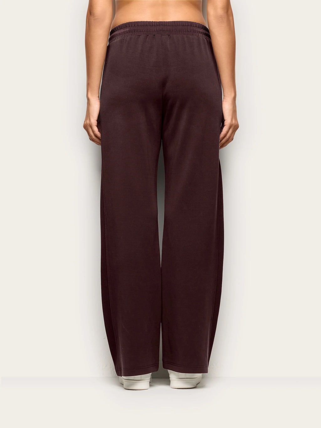 Yamamay Croatia Full-long trousers | APMD193005770_05_c69b1f57-f816-46ea-a1db-32391fca830e.jpg