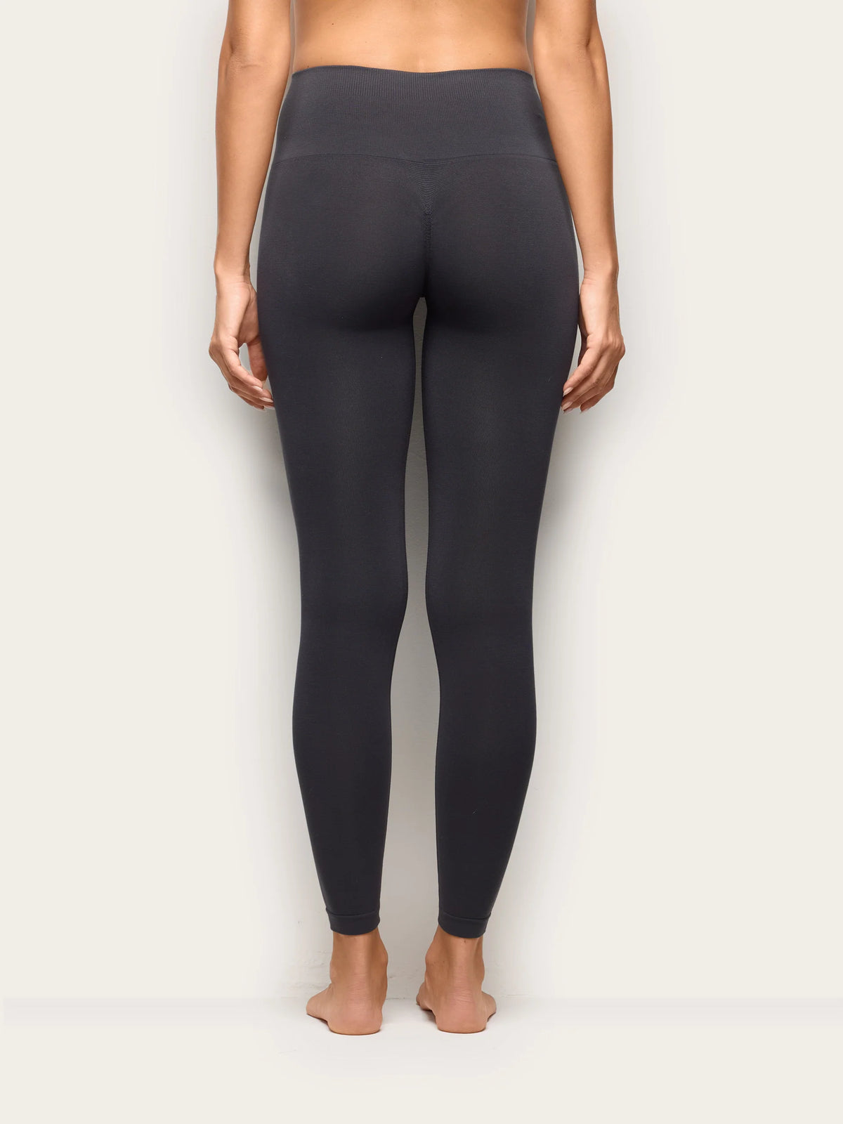 Yamamay Croatia Leggings | APMD193006136_05_d445fba0-8d94-4133-b369-43b5e0dd7bb9.jpg
