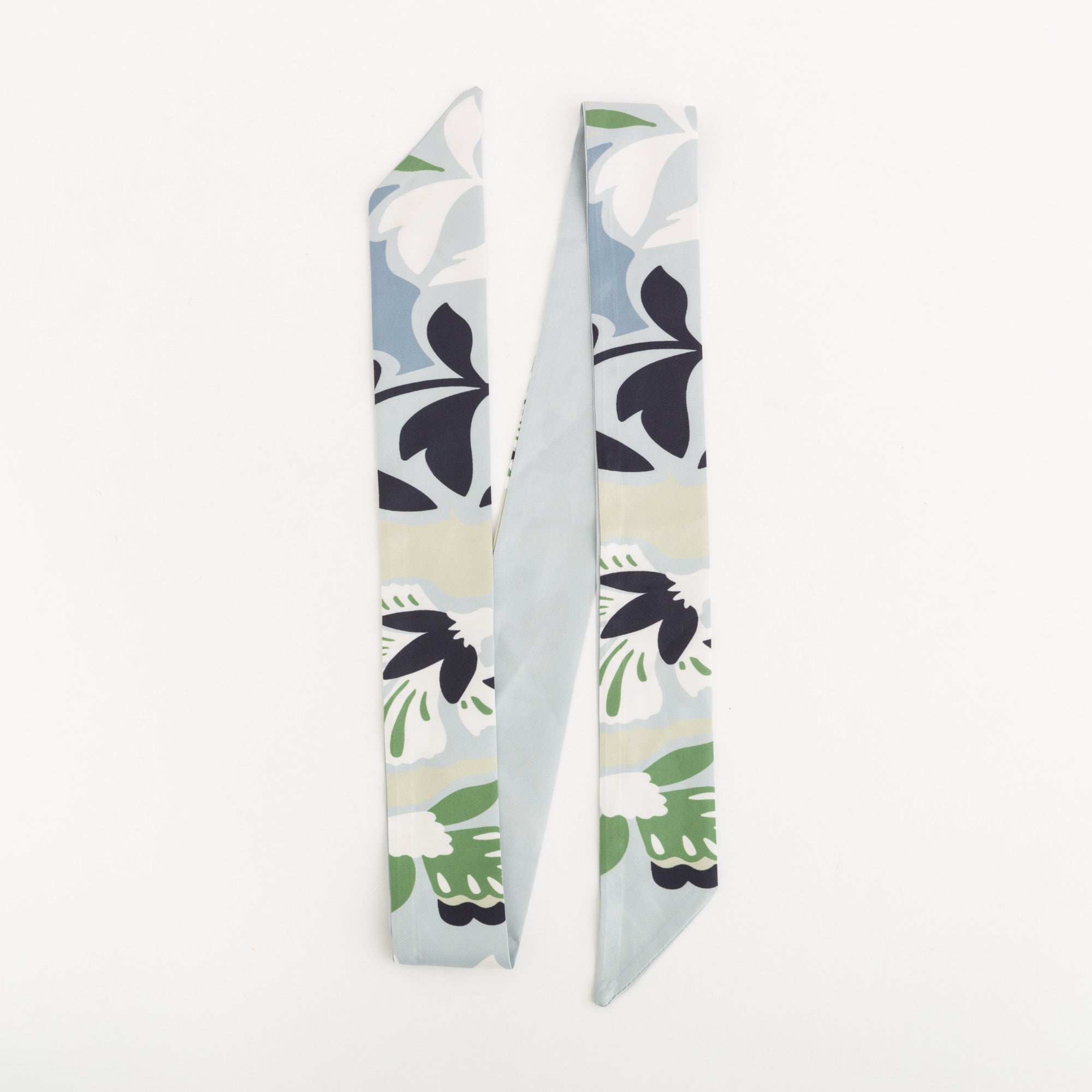 Carpisa Croatia – Scarf - Women's Scarf – ASD22009446 – Image 2 |k=ASD2200944643D01_01_basechild