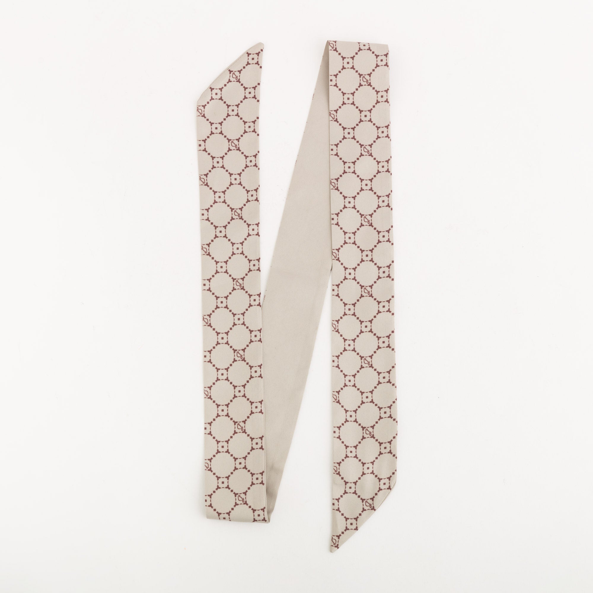 Carpisa Croatia – Scarf - Women's Scarf – Beige/Black – ASD22011446 – Image 1 |k=ASD2201144628001_01_basechild
