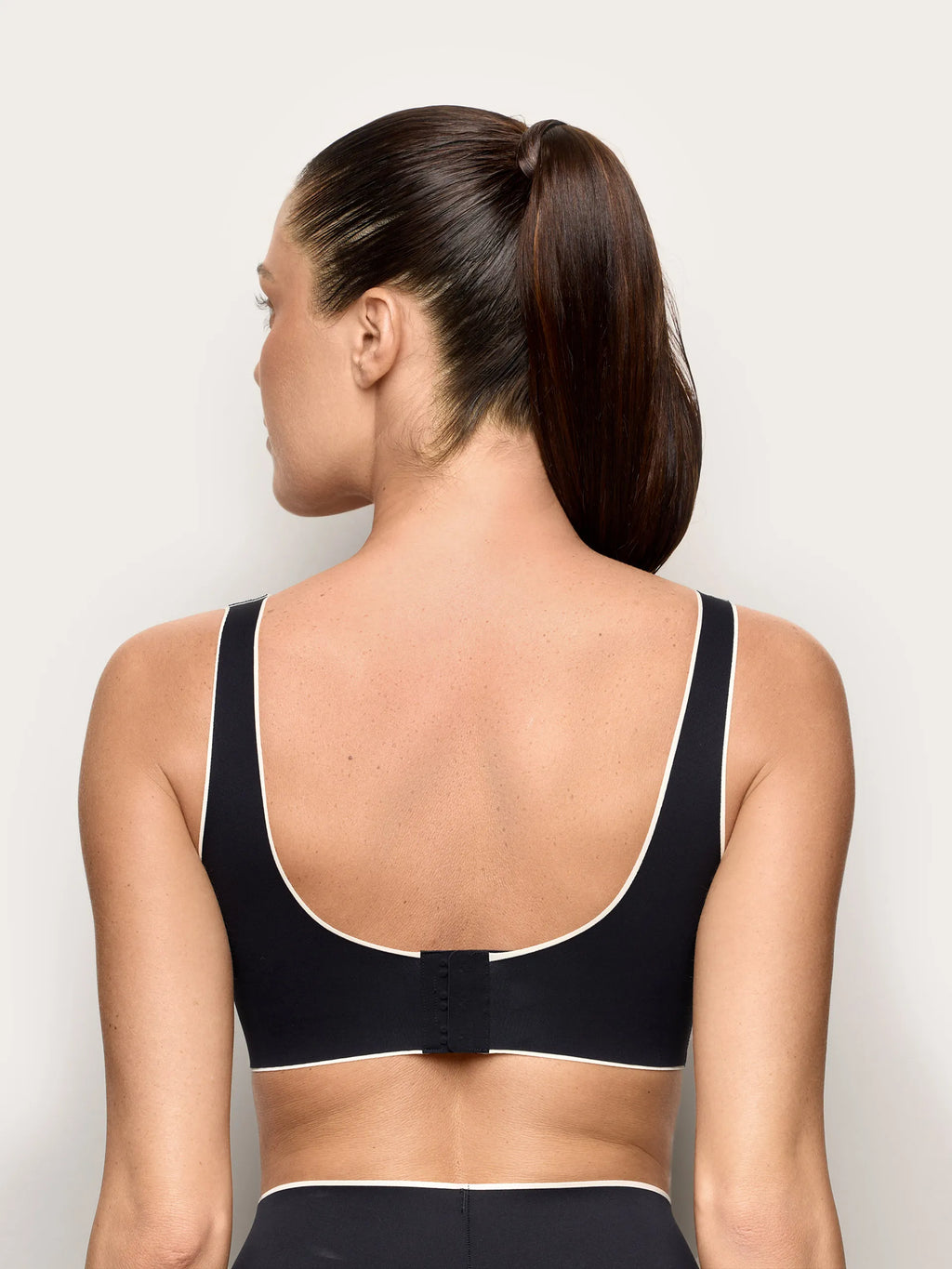Yamamay Croatia Top | ATOD191004_072_04.jpg