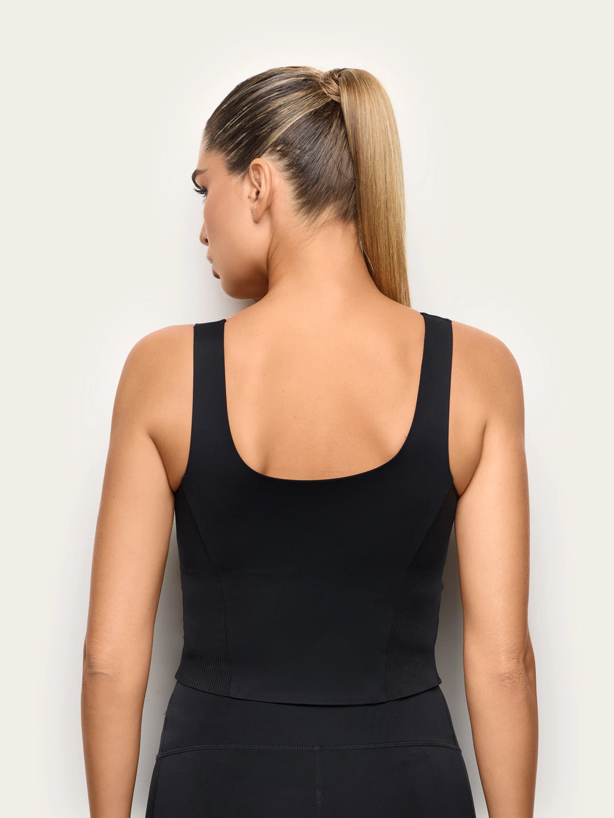 Yamamay Croatia Vest | ATOD193005072_05_6973f57d-a4a4-4098-bd99-5ad379244978.jpg