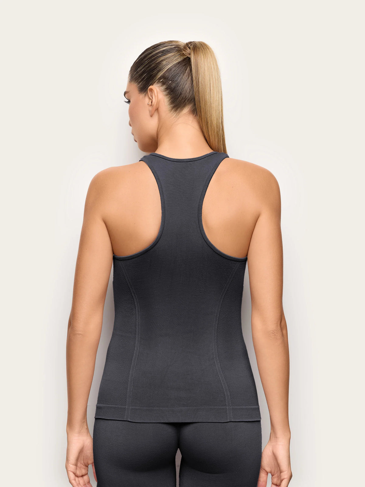 Yamamay Croatia Vest | ATOD193007136_05_453c0619-c803-4395-838e-13cef273fab4.jpg