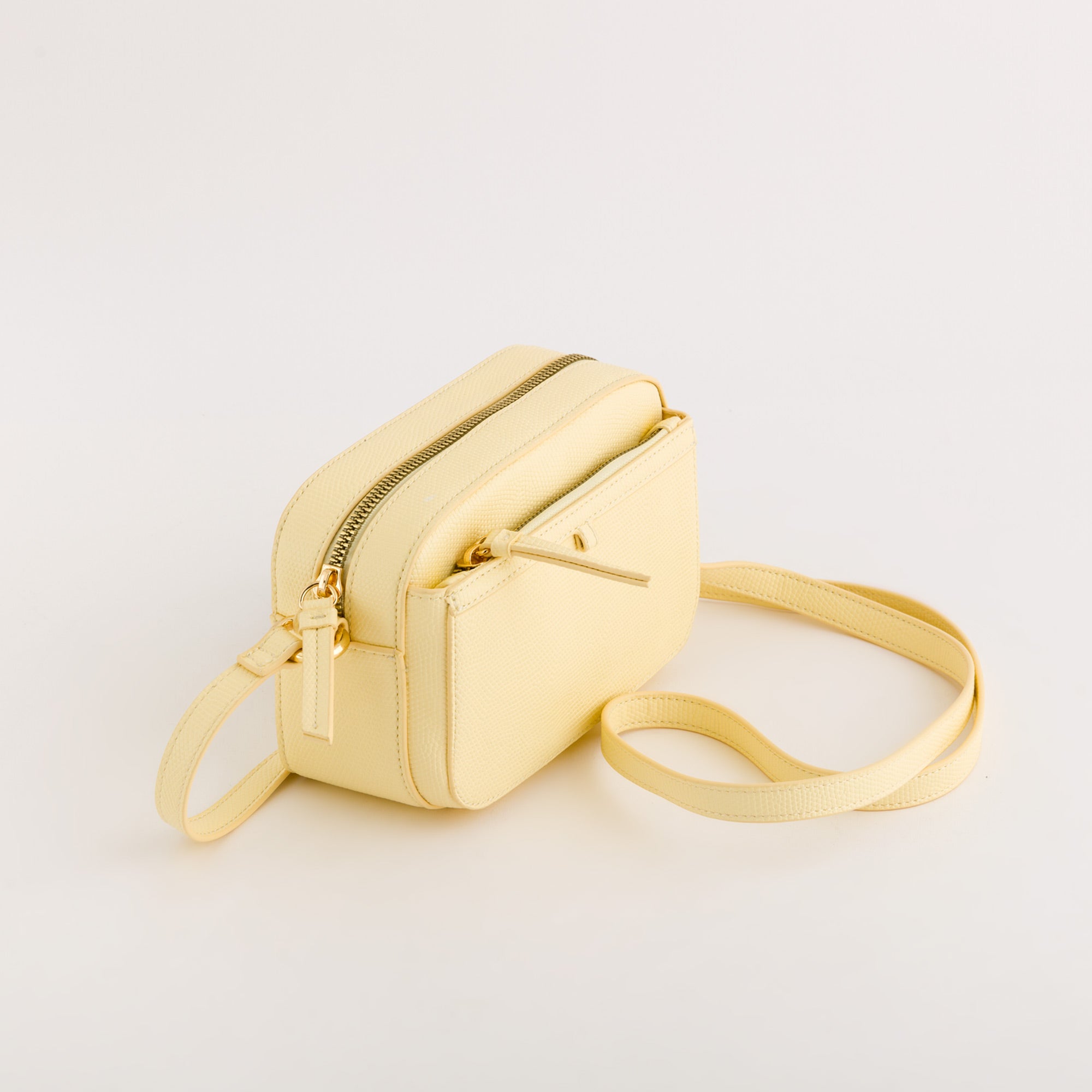 Carpisa Croatia – Lucy Spring v1 - Women's Shoulder Bag – BSB97001444 – Image 4 |k=BSB9700144474001_01_basechild