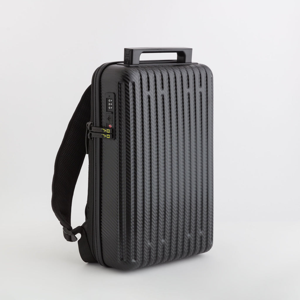 Carbon Lux Pro - Hardshell Backpack