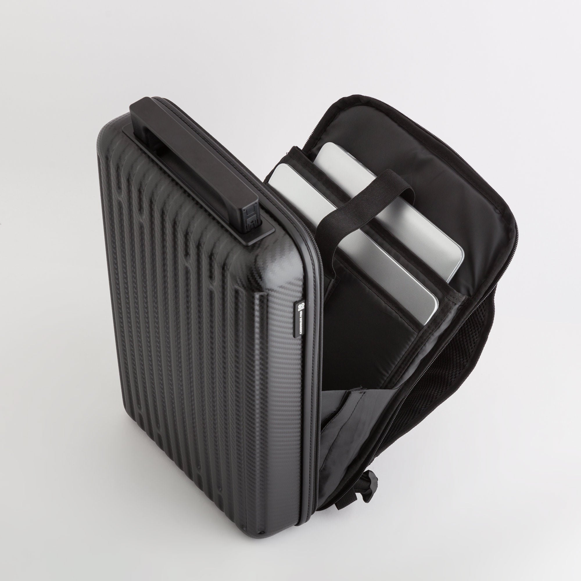 Carbon Lux Pro - Hardshell Backpack