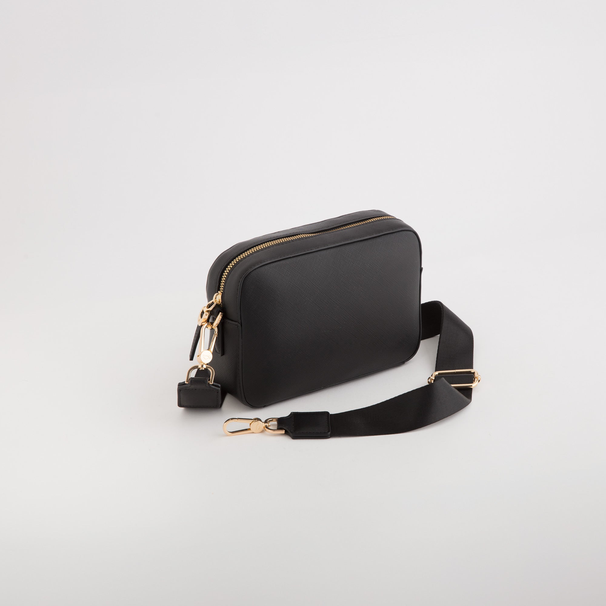 Carpisa Hrvatska – Winona - Women's Shoulder Bag – BSD25306911 – Image 1