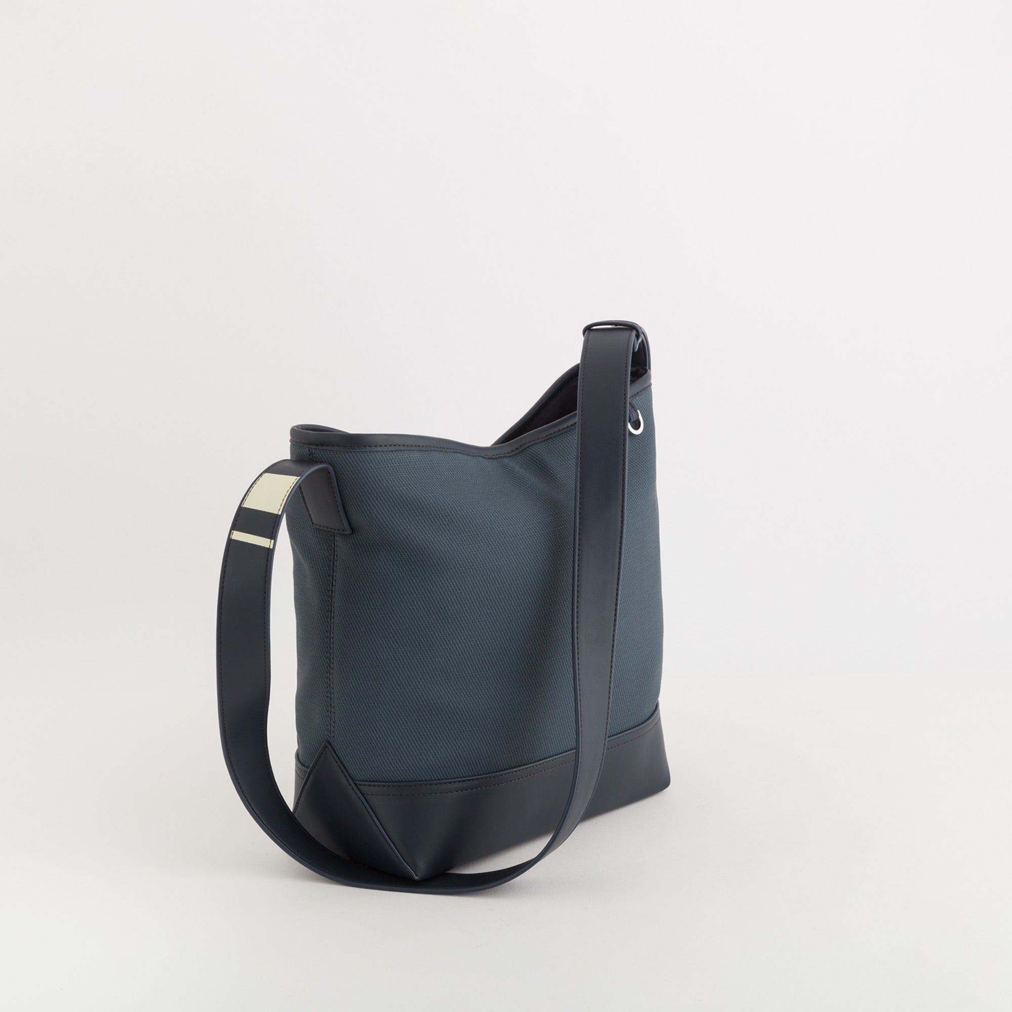 Carpisa Hrvatska – Gabriela v1 - Women's Bag – BSD29603446 – Image 3