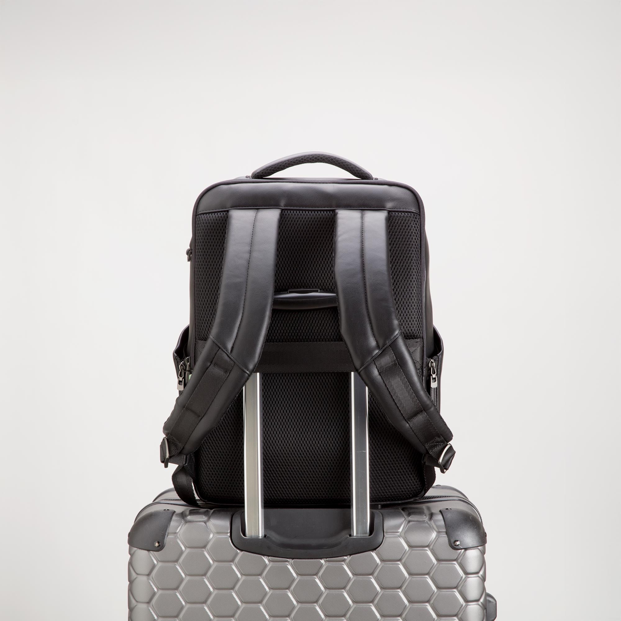 Carpisa Hrvatska – Brief pro - Men's Backpack – Black – BSD33101446 – Image 2