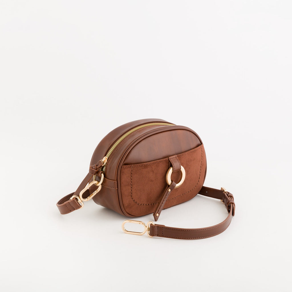 Carpisa Hrvatska â€“ Kate - Women's Shoulder Bag â€“ Chocolate â€“ BSD49602546 â€“ Image 1