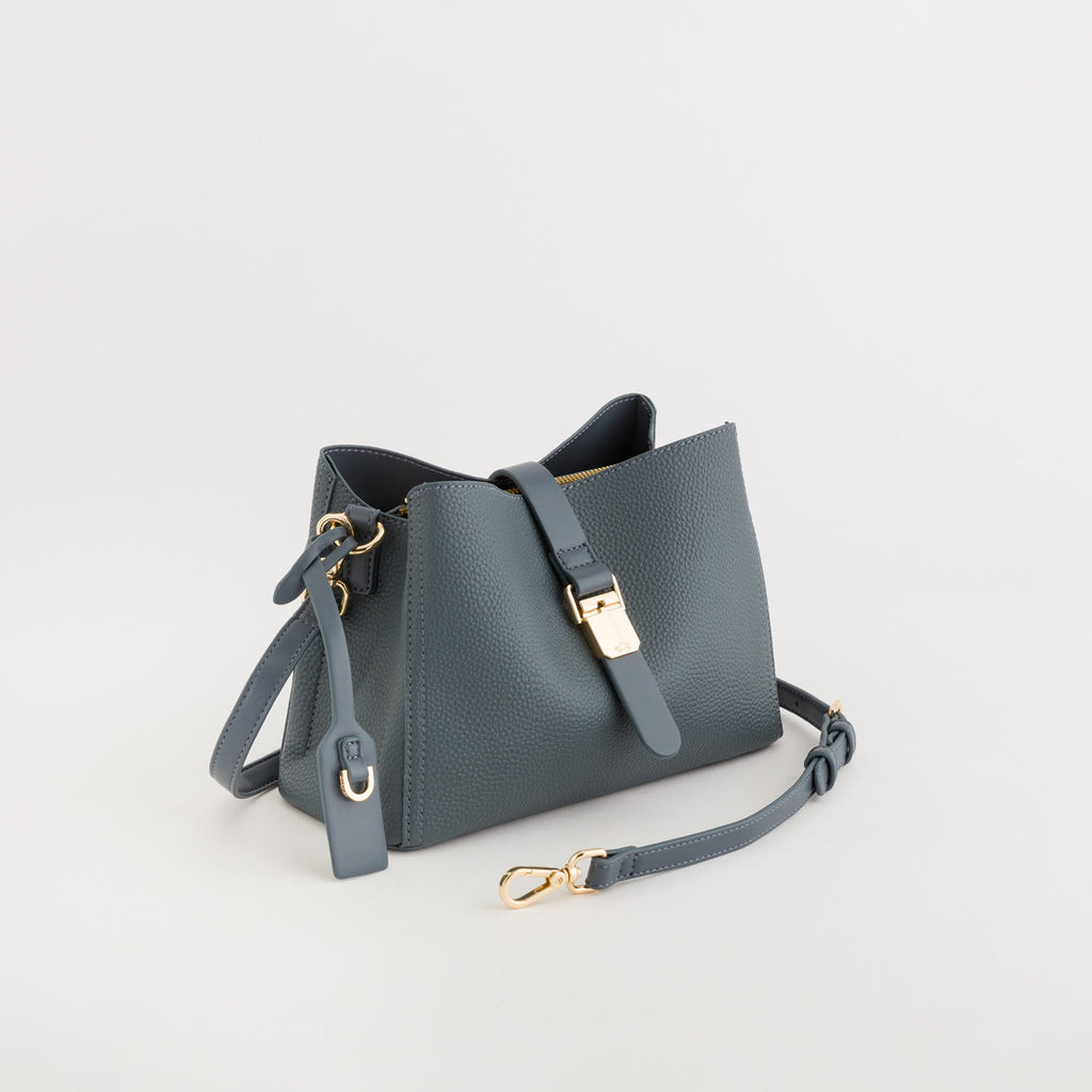 Carpisa Hrvatska – Isabel - Women's Shoulder Bag – BSD49902546 – Image 3