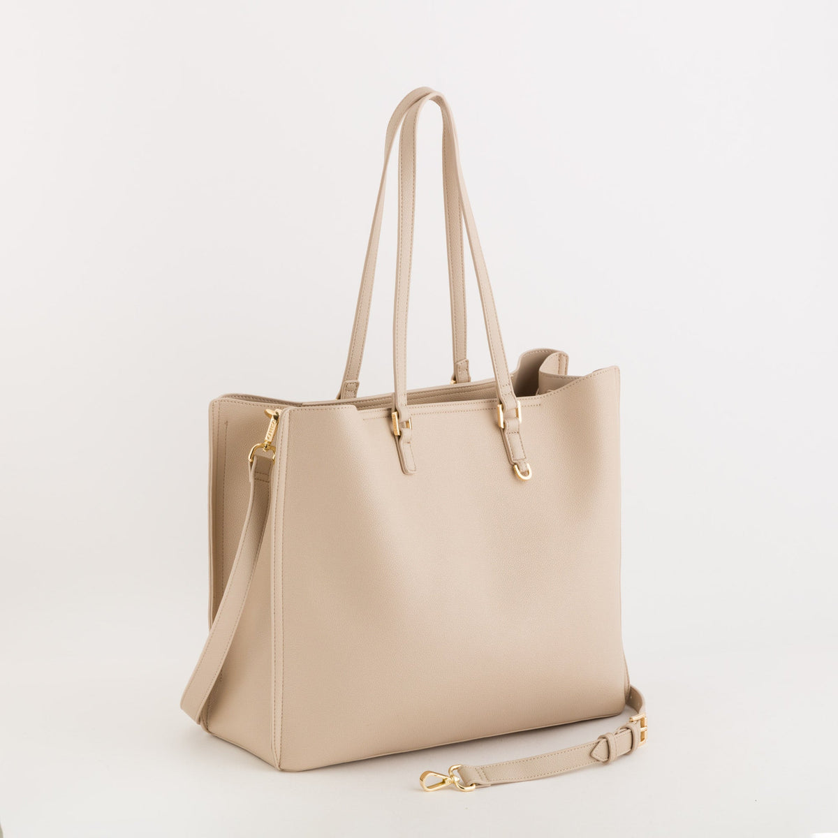 Carpisa Hrvatska â€“ Ione - Women's Shopping â€“ BSD74701546 â€“ Image 2