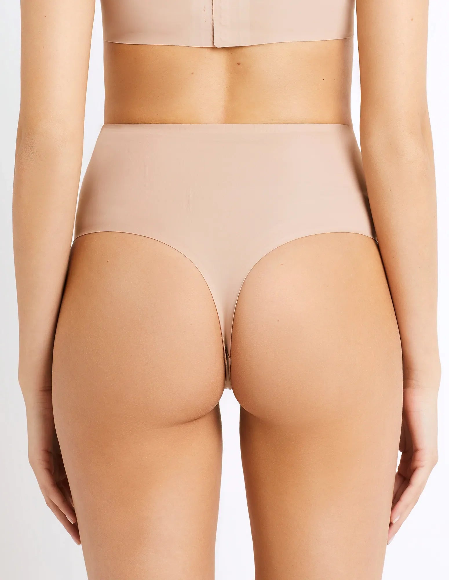 SUPERFINE SHAPING - High-waist shaping thong brief