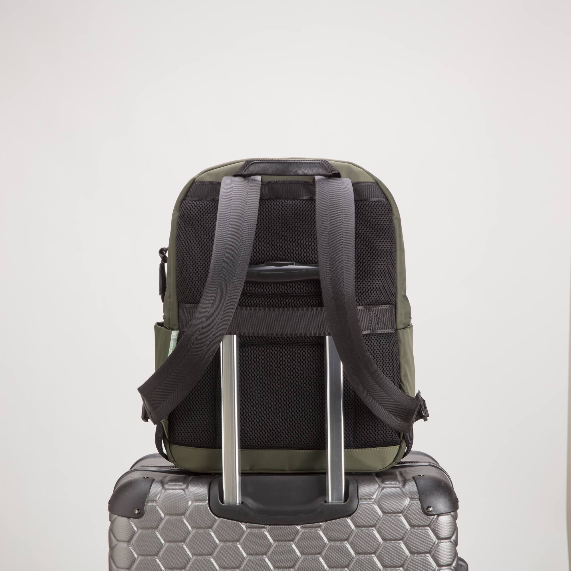 Carpisa Hrvatska – i-Am pro - Men's Backpack – BTD19701946 – Image 6