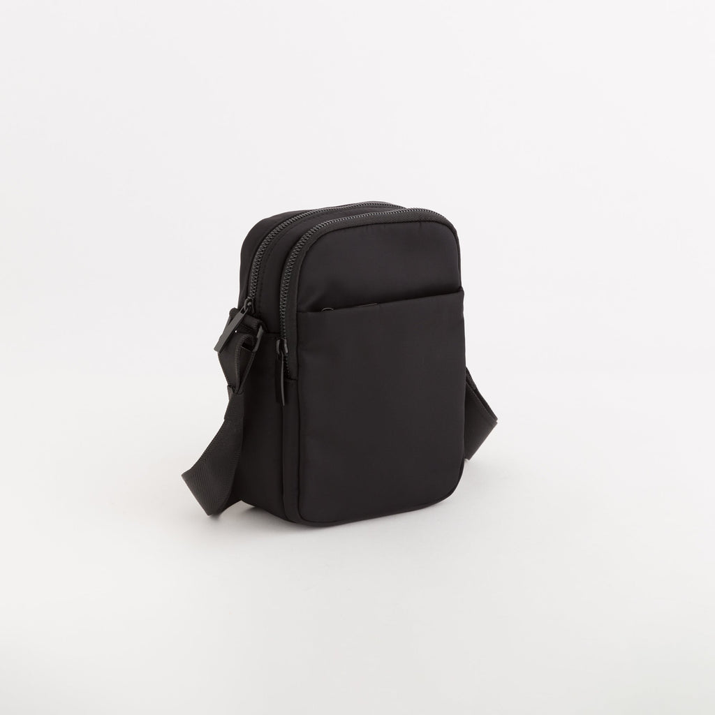 Carpisa Hrvatska – i-Am pro - Men's Shoulder Bag – BTD19705946 – Image 1