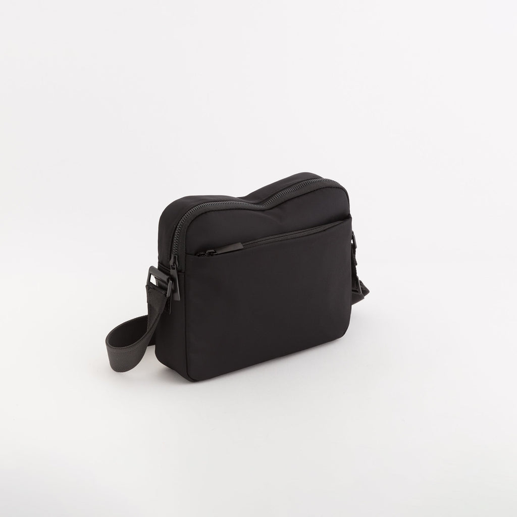 Carpisa Hrvatska – i-Am pro - Men's Shoulder Bag – BTD19707946 – Image 1