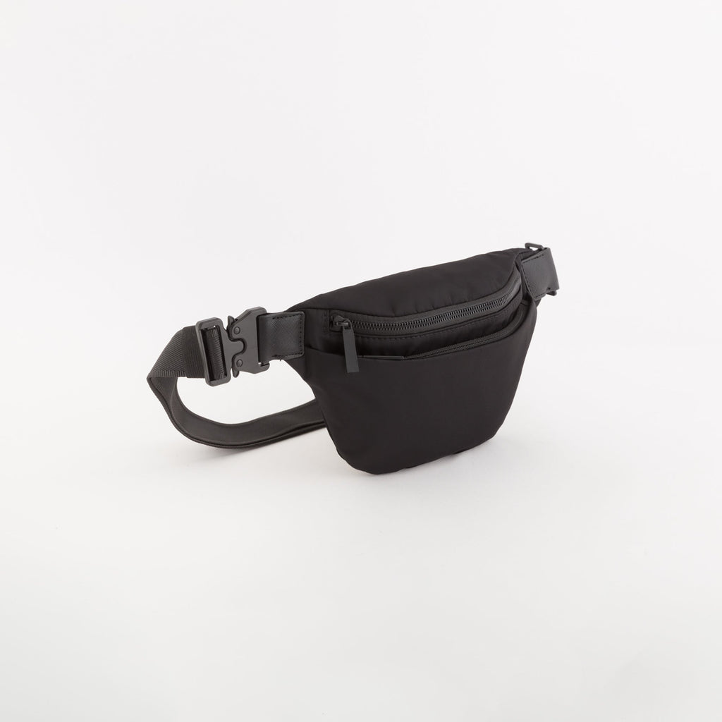 Carpisa Hrvatska – i-Am pro - Men's Waist Bag – Black – BTD19708946 – Image 1