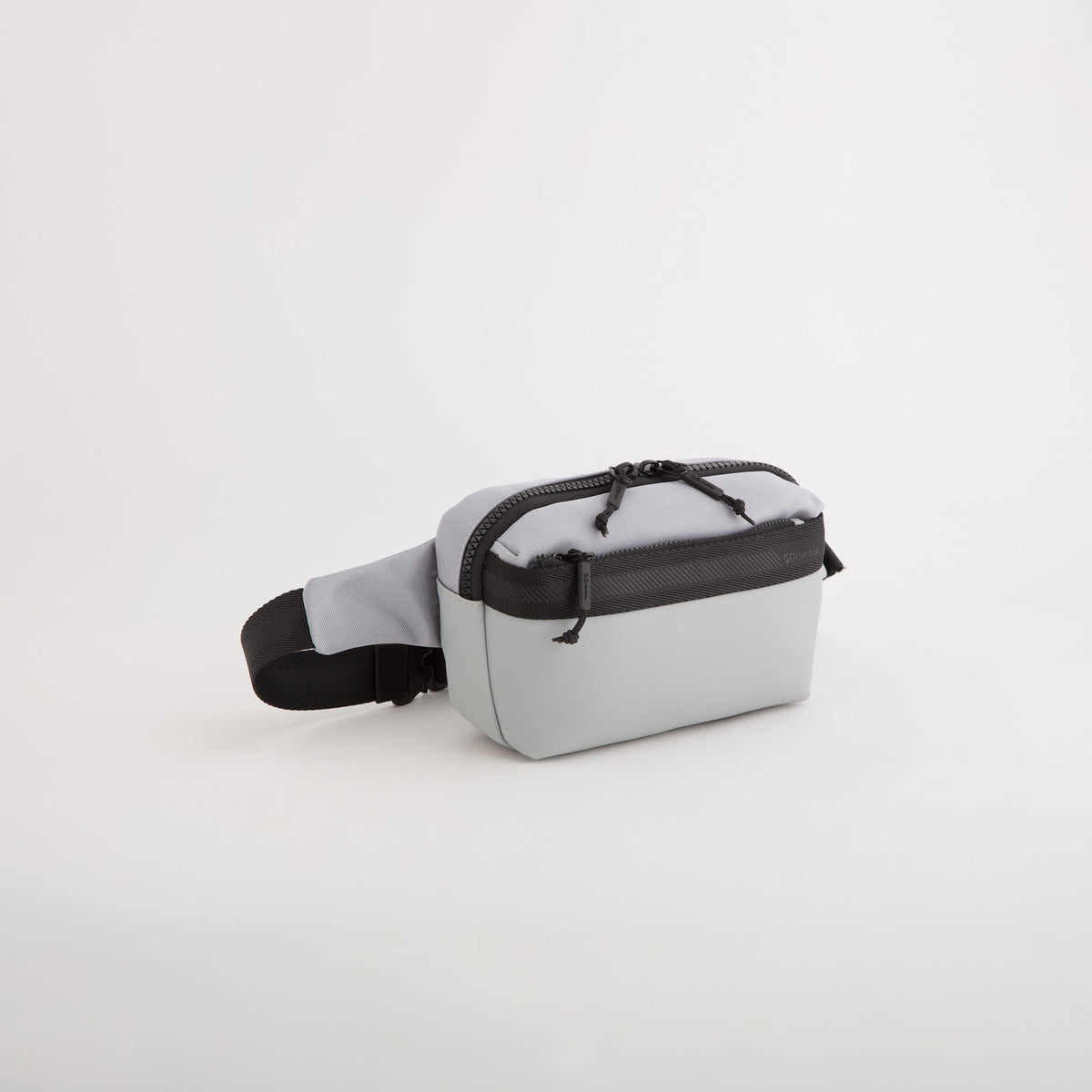 Carpisa Hrvatska â€“ Maverick go - Men's Waist Bag â€“ Cool grey â€“ BTD40604446 â€“ Image 1