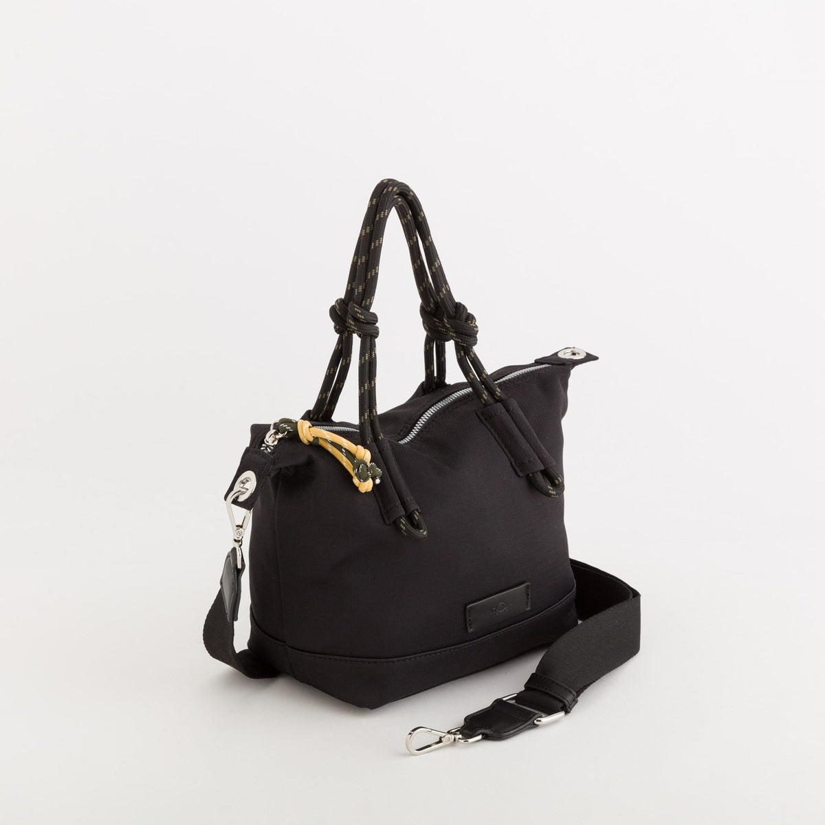 Carpisa Hrvatska – Naomi - Women's Handbag – BTD46606546 – Image 1