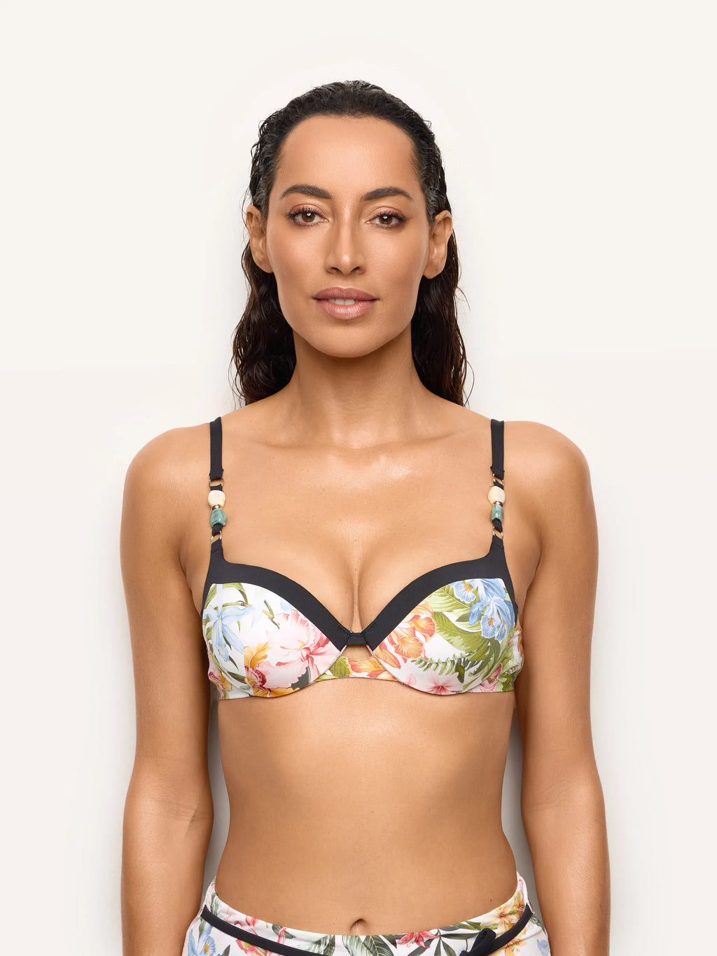 Yamamay Croatia Padded balcony bk bra in different cup sizes | CBAD192006_128_02.jpg