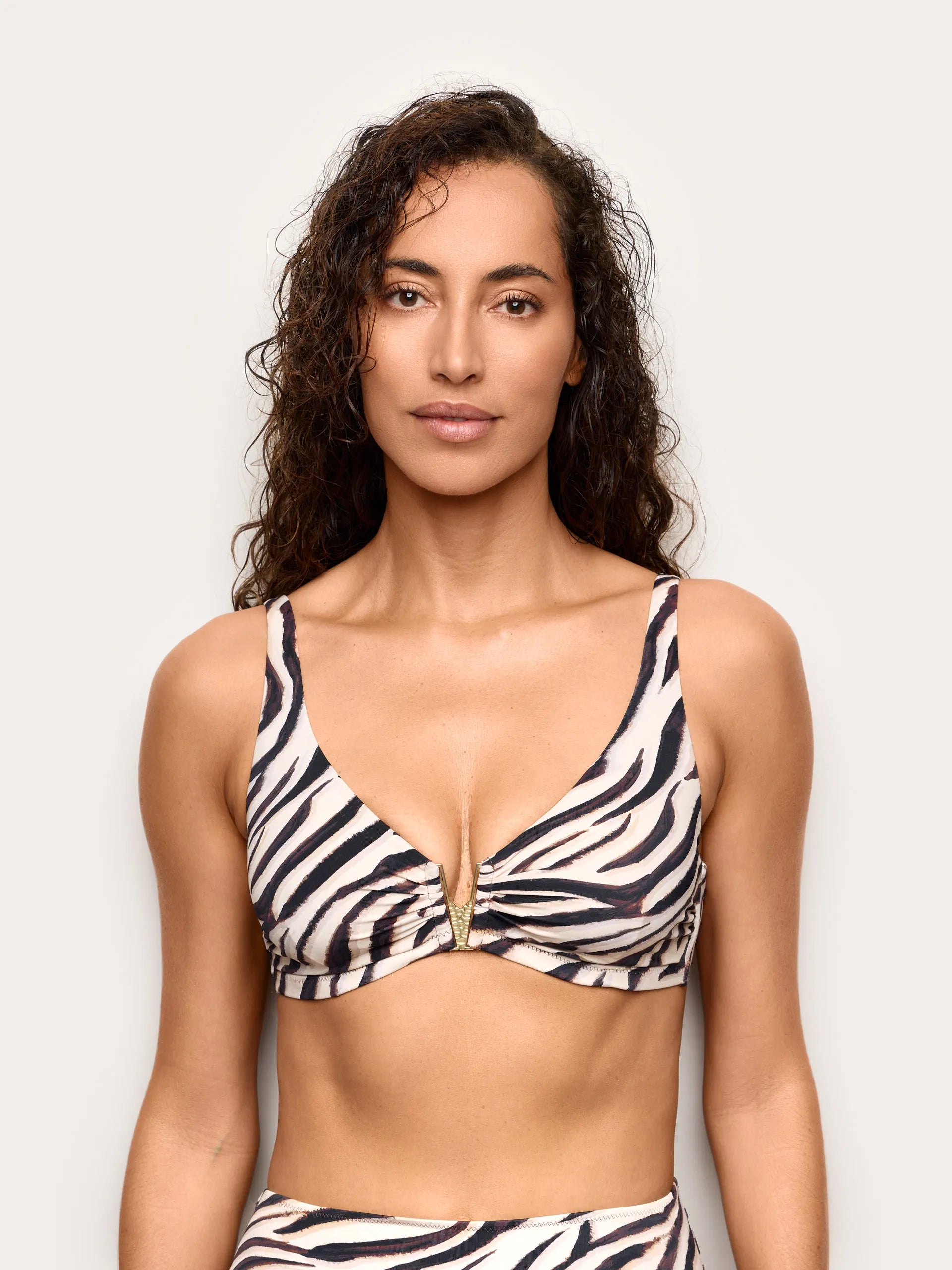 Yamamay Croatia Balcony bikini bra | CBAD192011_128_02.jpg