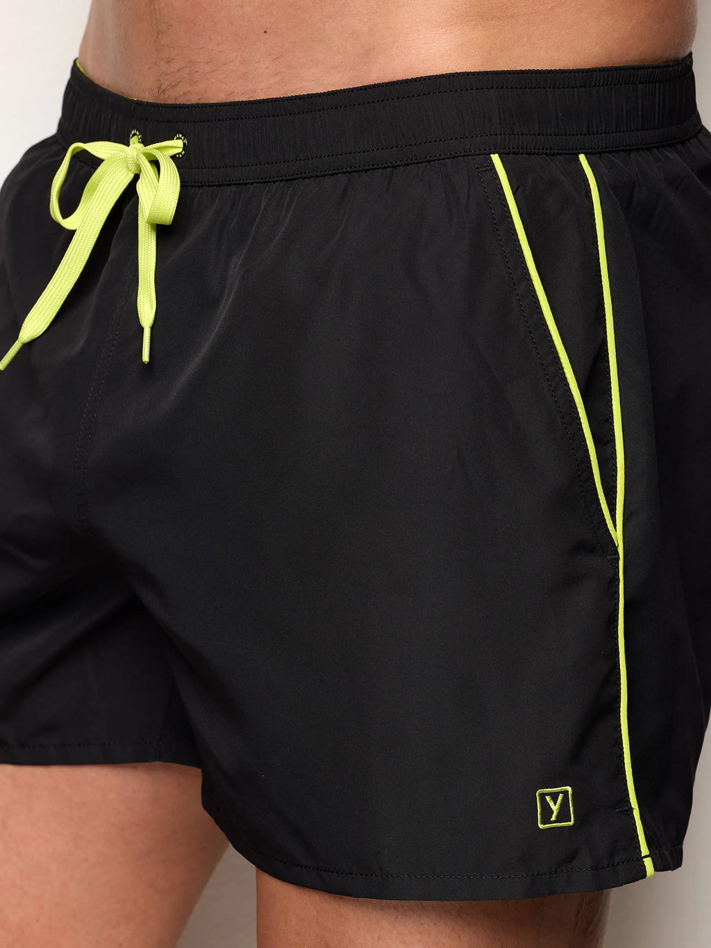 Yamamay Croatia Boardshorts | CBXU192002_072_03.jpg