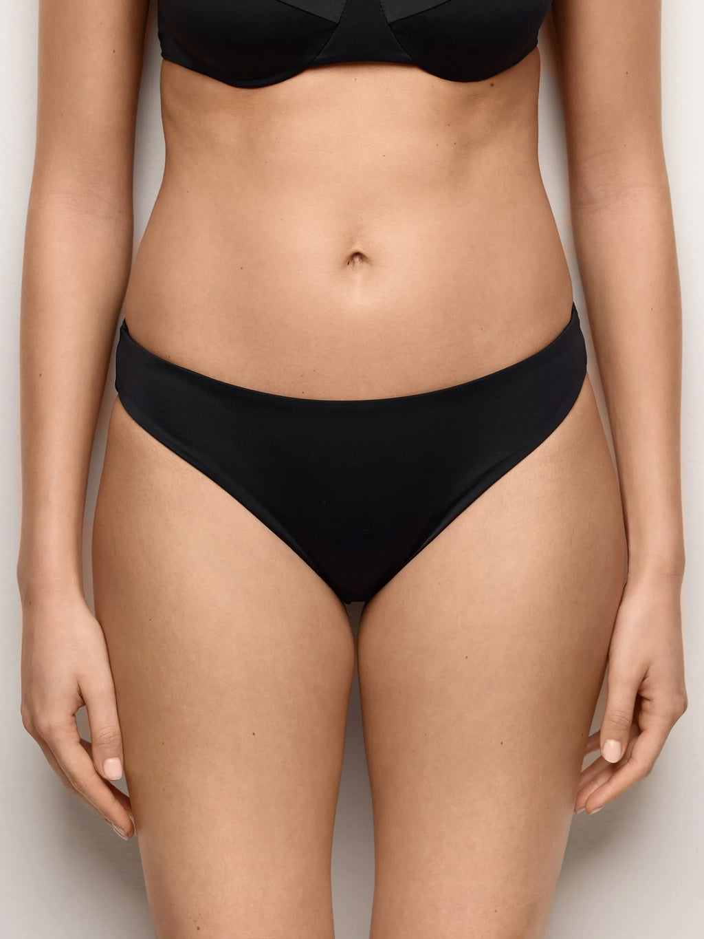 Yamamay Croatia Medium-side bottom | CSLD192001_072_03.jpg
